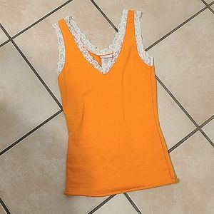 cute orange tank🍊